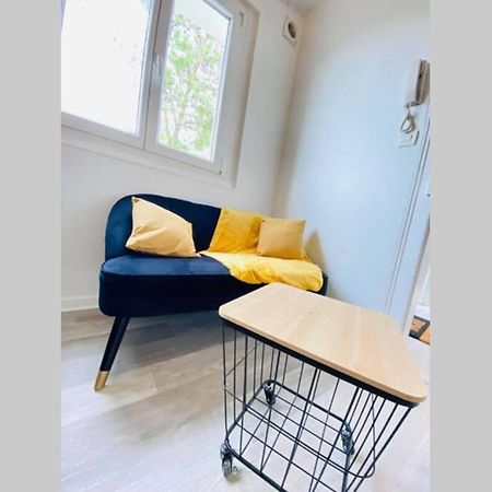 Appartement Cosy Avec Jardin Chaleureux Laon Buitenkant foto